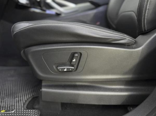 Chevrolet Captiva II с пробегом 2022 года, цена 1 880 000 рублей, 27400 км, внедорожник, Автокод Объявления