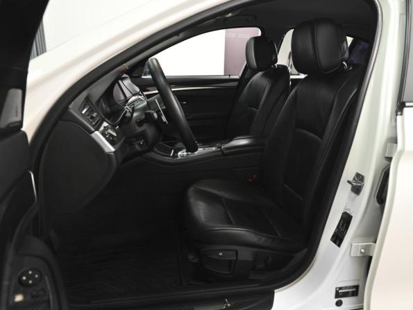 BMW 5 серии VI (F10/F11/F07) с пробегом 2012 года, цена 2 152 000 рублей, 297002 км, седан, Автокод Объявления