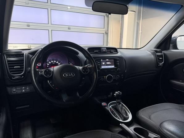 Kia Soul II Рестайлинг с пробегом 2018 года, цена 1 815 000 рублей, 20450 км, хэтчбек, Автокод Объявления
