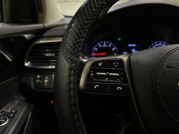 Kia Sorento III Prime Рестайлинг с пробегом 2019 года, цена 2 179 000 рублей, 122471 км, внедорожник, Автокод Объявления