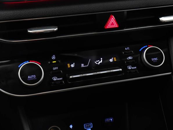 Hyundai Sonata VIII (DN8) с пробегом 2020 года, цена 2 100 000 рублей, 113716 км, седан, Автокод Объявления