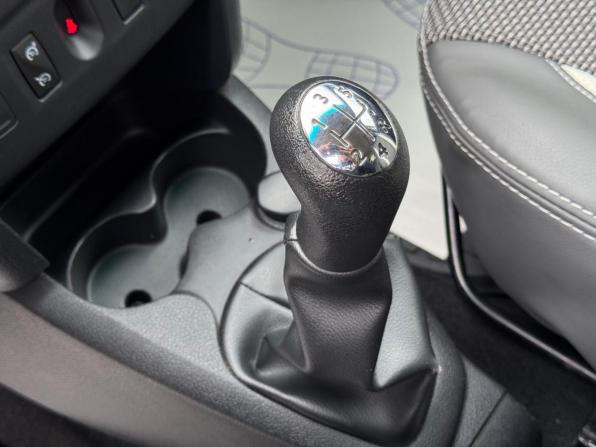 Renault Sandero II с пробегом 2016 года, цена 650 000 рублей, 133000 км, хэтчбек, Автокод Объявления