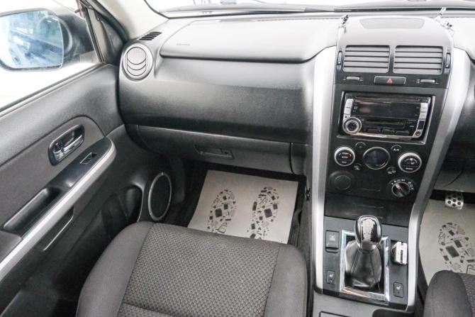 Suzuki Escudo III с пробегом 2008 года, цена 899 000 рублей, 152339 км, внедорожник, Автокод Объявления
