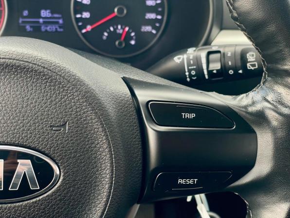 Kia Rio IV с пробегом 2019 года, цена 1 480 000 рублей, 64100 км, хэтчбек, Автокод Объявления