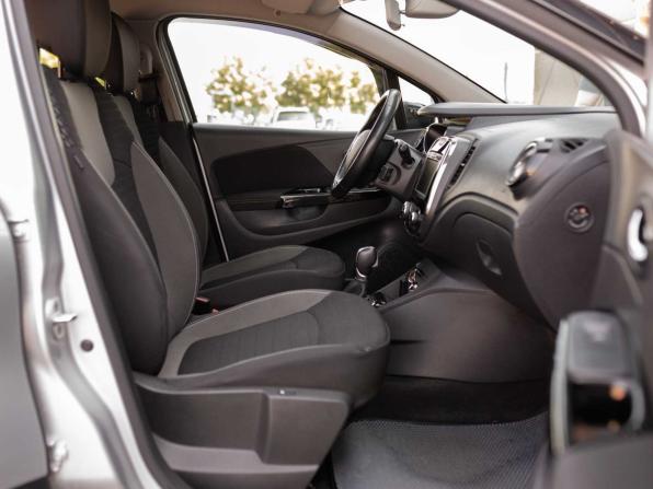 Renault Kaptur I с пробегом 2019 года, цена 1 330 000 рублей, 87483 км, внедорожник, Автокод Объявления