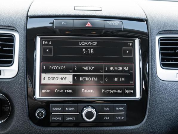 Volkswagen Touareg II с пробегом 2010 года, цена 1 590 000 рублей, 249051 км, внедорожник, Автокод Объявления