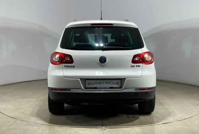 Volkswagen Tiguan I с пробегом 2010 года, цена 710 000 рублей, 225085 км, внедорожник, Автокод Объявления