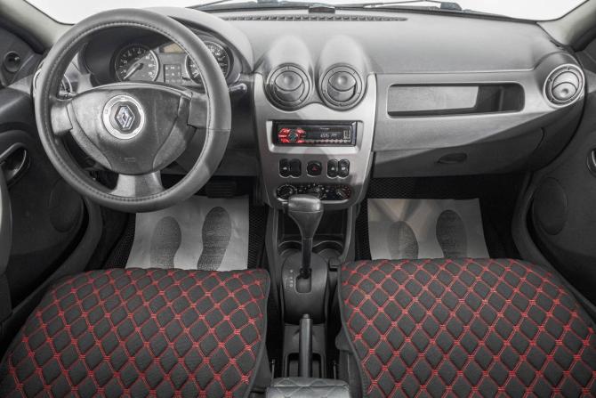 Renault Logan I Рестайлинг с пробегом 2015 года, цена 549 000 рублей, 120000 км, седан, Автокод Объявления