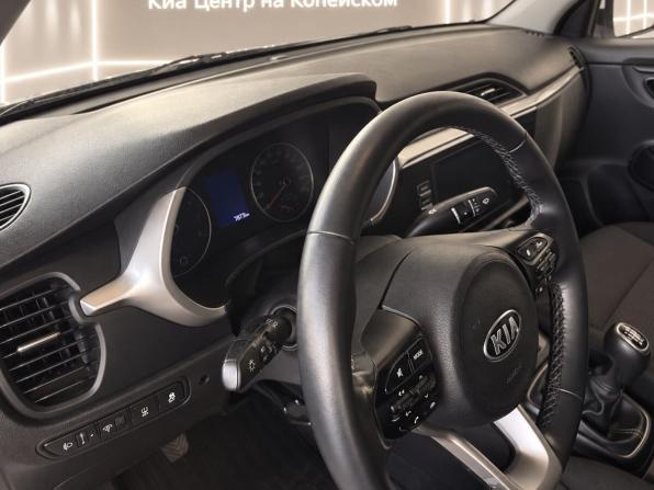Kia Rio IV Рестайлинг с пробегом 2021 года, цена 1 645 000 рублей, 79000 км, седан, Автокод Объявления