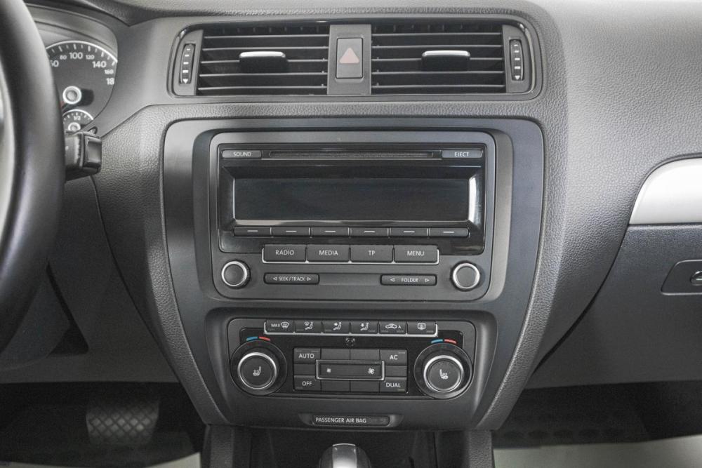 Volkswagen Jetta VI Кемерово  - изображение 17