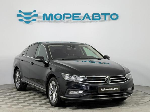Volkswagen Passat B8 Рестайлинг с пробегом 2021 года, цена 2 600 000 рублей, 122934 км, седан, Автокод Объявления