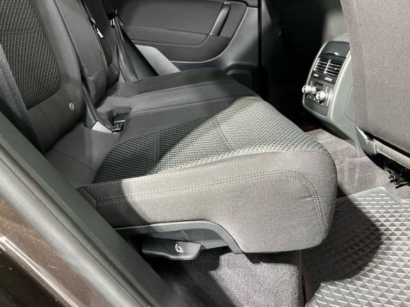 Volkswagen Touareg II Рестайлинг с пробегом 2015 года, цена 2 530 000 рублей, 90176 км, внедорожник, Автокод Объявления