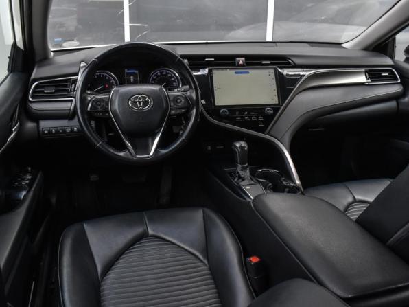 Toyota Camry VIII (XV70) с пробегом 2019 года, цена 2 675 000 рублей, 98898 км, седан, Автокод Объявления