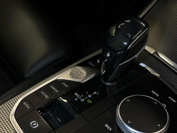 BMW 3 серии VII (G2x) с пробегом 2019 года, цена 2 875 000 рублей, 127000 км, седан, Автокод Объявления