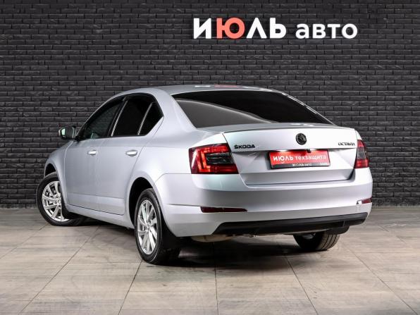 Skoda Octavia III (A7) с пробегом 2013 года, цена 1 500 000 рублей, 186380 км, лифтбек, Автокод Объявления