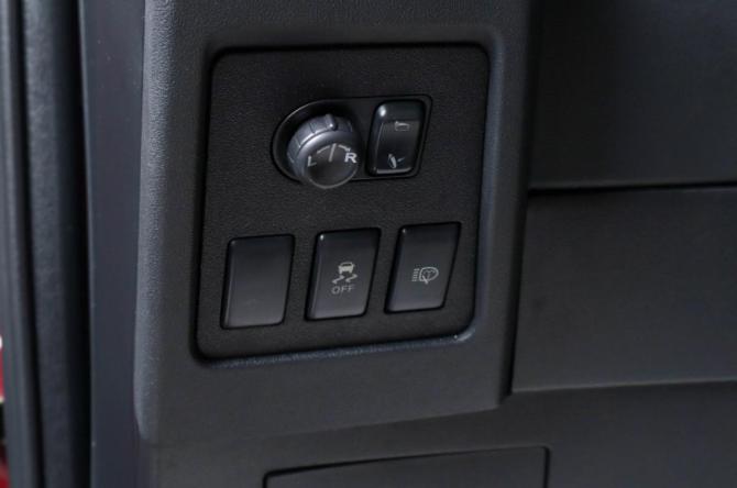 Nissan Qashqai I Рестайлинг с пробегом 2010 года, цена 1 029 000 рублей, 236752 км, внедорожник, Автокод Объявления
