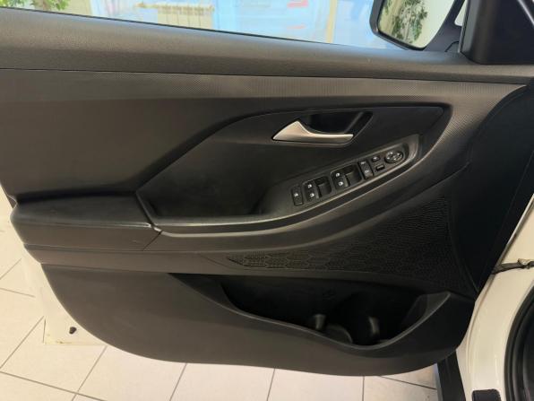 Hyundai Creta II с пробегом 2021 года, цена 1 799 000 рублей, 164000 км, внедорожник, Автокод Объявления