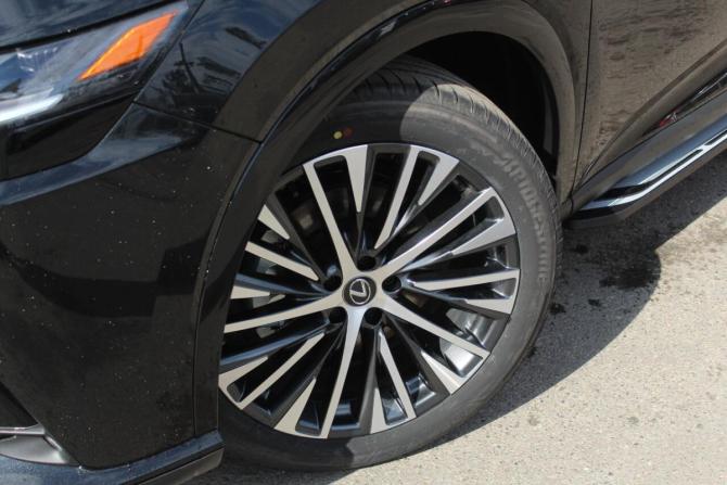 Lexus RX V с пробегом 2024 года, цена 9 888 800 рублей, 10 км, внедорожник, Автокод Объявления
