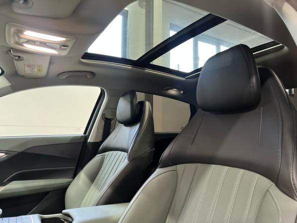 Changan Lamore с пробегом 2024 года, цена 2 399 900 рублей, 194 км, седан, Автокод Объявления