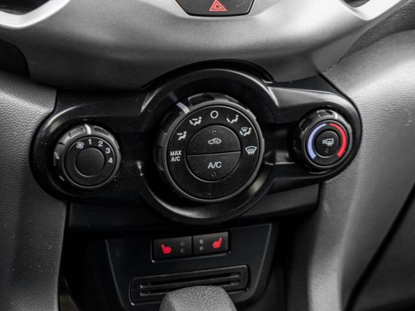 Ford EcoSport II с пробегом 2017 года, цена 987 000 рублей, 101854 км, внедорожник, Автокод Объявления