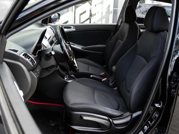 Hyundai Solaris I Рестайлинг с пробегом 2015 года, цена 928 000 рублей, 206657 км, хэтчбек, Автокод Объявления