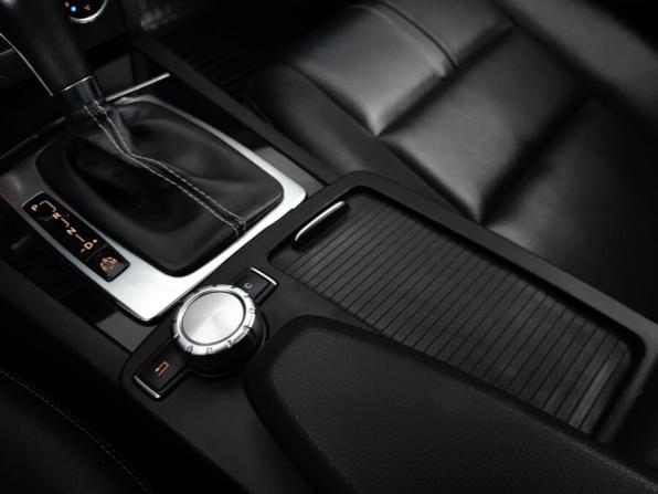Mercedes-Benz C-Класс III (W204) Рестайлинг с пробегом 2012 года, цена 1 315 000 рублей, 202000 км, седан, Автокод Объявления