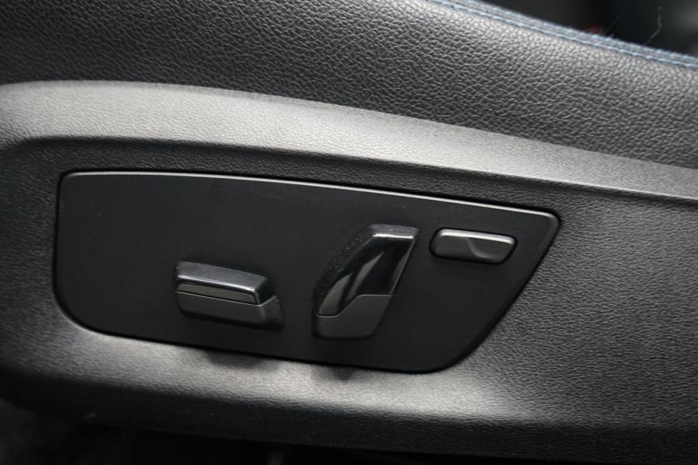 BMW 5 серии VII (G30/G31/G38) Рестайлинг Крым  - изображение 11