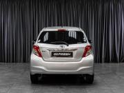 Toyota Vitz III (XP130) Тюмень  - изображение 18