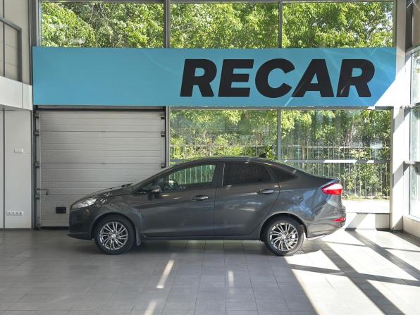 Ford Fiesta Mk6 Рестайлинг с пробегом 2018 года, цена 840 000 рублей, 115965 км, хэтчбек, Автокод Объявления