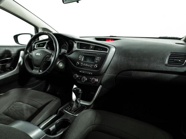 Kia Ceed II Рестайлинг с пробегом 2018 года, цена 1 199 585 рублей, 185000 км, универсал, Автокод Объявления