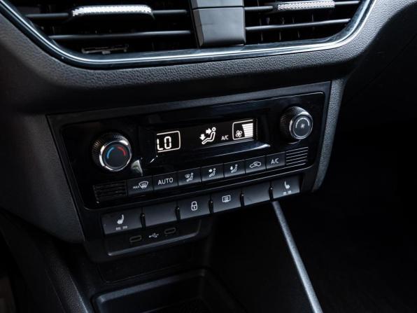 Volkswagen Polo VI с пробегом 2021 года, цена 1 588 000 рублей, 120791 км, лифтбек, Автокод Объявления
