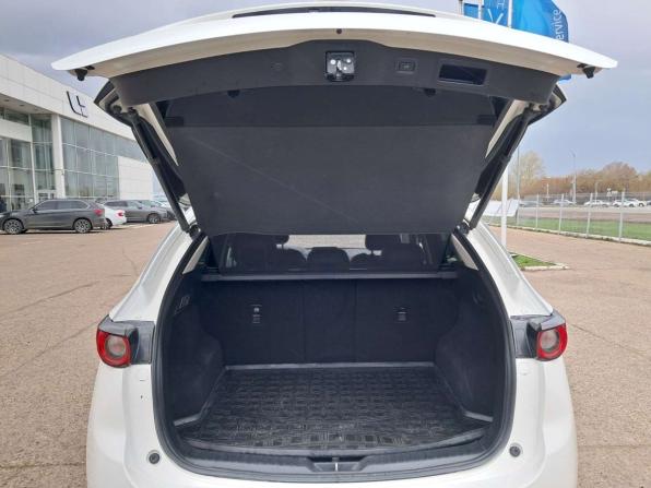 Mazda CX-5 II с пробегом 2018 года, цена 2 899 000 рублей, 97000 км, внедорожник, Автокод Объявления