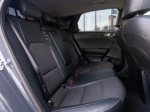 Kia Ceed III с пробегом 2018 года, цена 1 562 200 рублей, 133736 км, хэтчбек, Автокод Объявления
