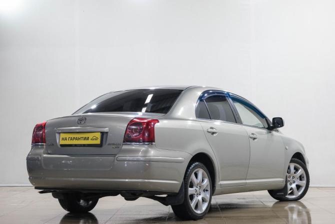 Toyota Avensis II с пробегом 2004 года, цена 699 000 рублей, 347000 км, седан, Автокод Объявления