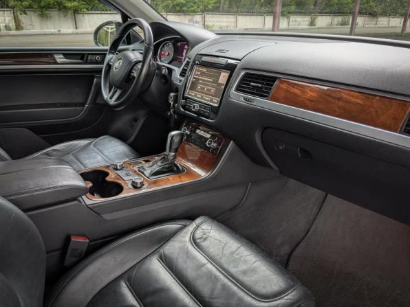 Volkswagen Touareg II с пробегом 2010 года, цена 1 879 500 рублей, 278000 км, внедорожник, Автокод Объявления