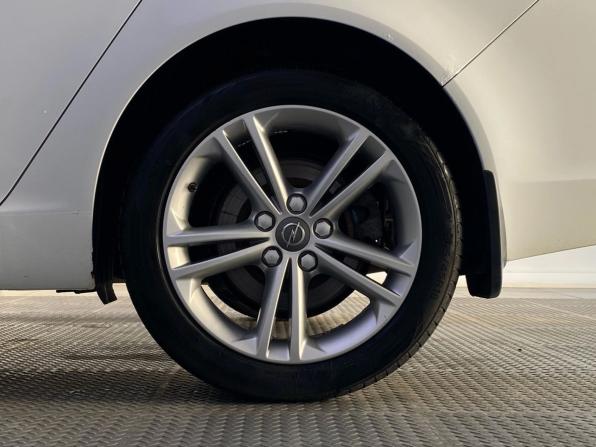 Opel Insignia I с пробегом 2013 года, цена 900 000 рублей, 176580 км, седан, Автокод Объявления