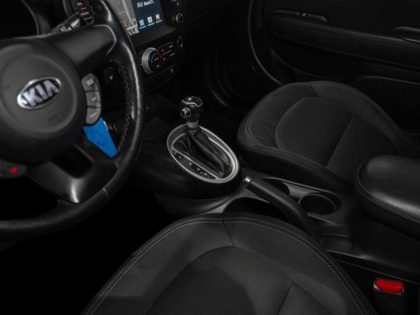 Kia Soul II Рестайлинг с пробегом 2017 года, цена 1 470 000 рублей, 160983 км, хэтчбек, Автокод Объявления