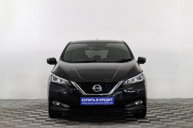 Nissan Leaf II (ZE1) с пробегом 2018 года, цена 1 409 000 рублей, 74800 км, хэтчбек, Автокод Объявления
