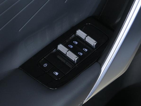 Geely Atlas II с пробегом 2024 года, цена 3 040 000 рублей, 14300 км, внедорожник, Автокод Объявления