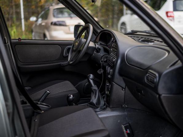 Chevrolet Niva I Рестайлинг с пробегом 2013 года, цена 299 000 рублей, 226584 км, внедорожник, Автокод Объявления