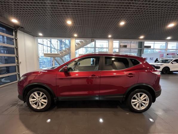 Nissan Qashqai II с пробегом 2018 года, цена 2 035 000 рублей, 106490 км, внедорожник, Автокод Объявления