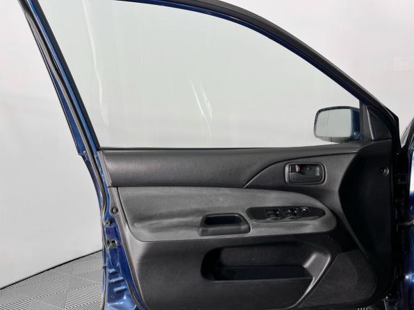 Mitsubishi Lancer IX с пробегом 2004 года, цена 219 000 рублей, 249000 км, седан, Автокод Объявления