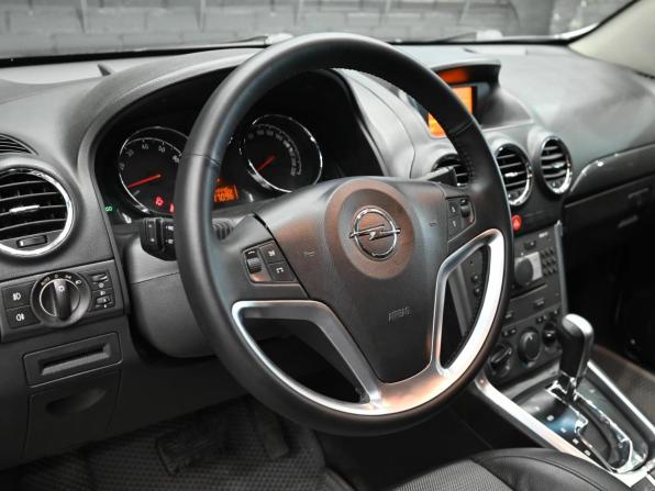 Opel Antara I Рестайлинг с пробегом 2013 года, цена 1 250 000 рублей, 177094 км, внедорожник, Автокод Объявления