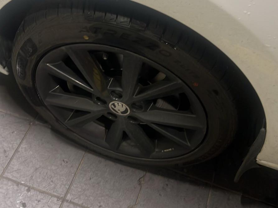 Skoda Rapid I Санкт-Петербург  - изображение 9