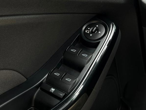 Ford Fiesta Mk6 Рестайлинг с пробегом 2016 года, цена 855 600 рублей, 118864 км, хэтчбек, Автокод Объявления