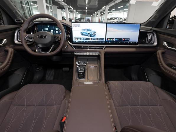 Geely Monjaro I Рестайлинг 2 с пробегом 2026 года, цена 4 200 000 рублей, 50 км, внедорожник, Автокод Объявления