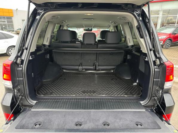 Toyota Land Cruiser 200 Series Рестайлинг 2 с пробегом 2018 года, цена 6 250 000 рублей, 193000 км, внедорожник, Автокод Объявления