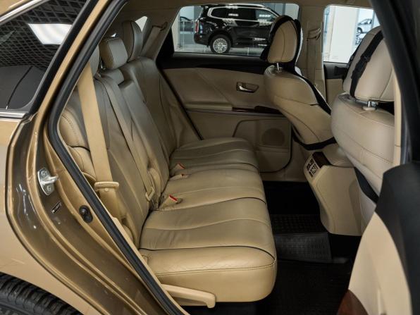 Toyota Venza I Рестайлинг с пробегом 2012 года, цена 1 659 000 рублей, 127025 км, внедорожник, Автокод Объявления