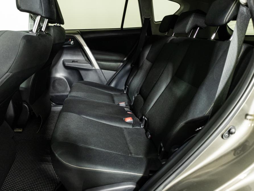 Toyota RAV4 IV (XA40) Санкт-Петербург  - изображение 10