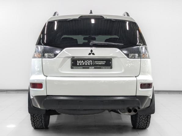 Mitsubishi Outlander II Рестайлинг с пробегом 2011 года, цена 1 500 000 рублей, 202648 км, внедорожник, Автокод Объявления